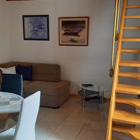 Vali Apartment Baska  Exterior photo