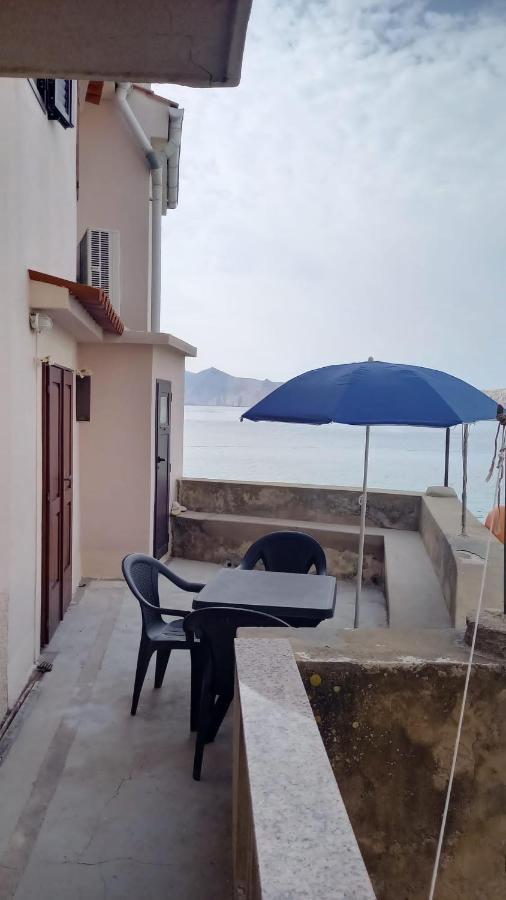 Vali Apartment Baska  Exterior photo