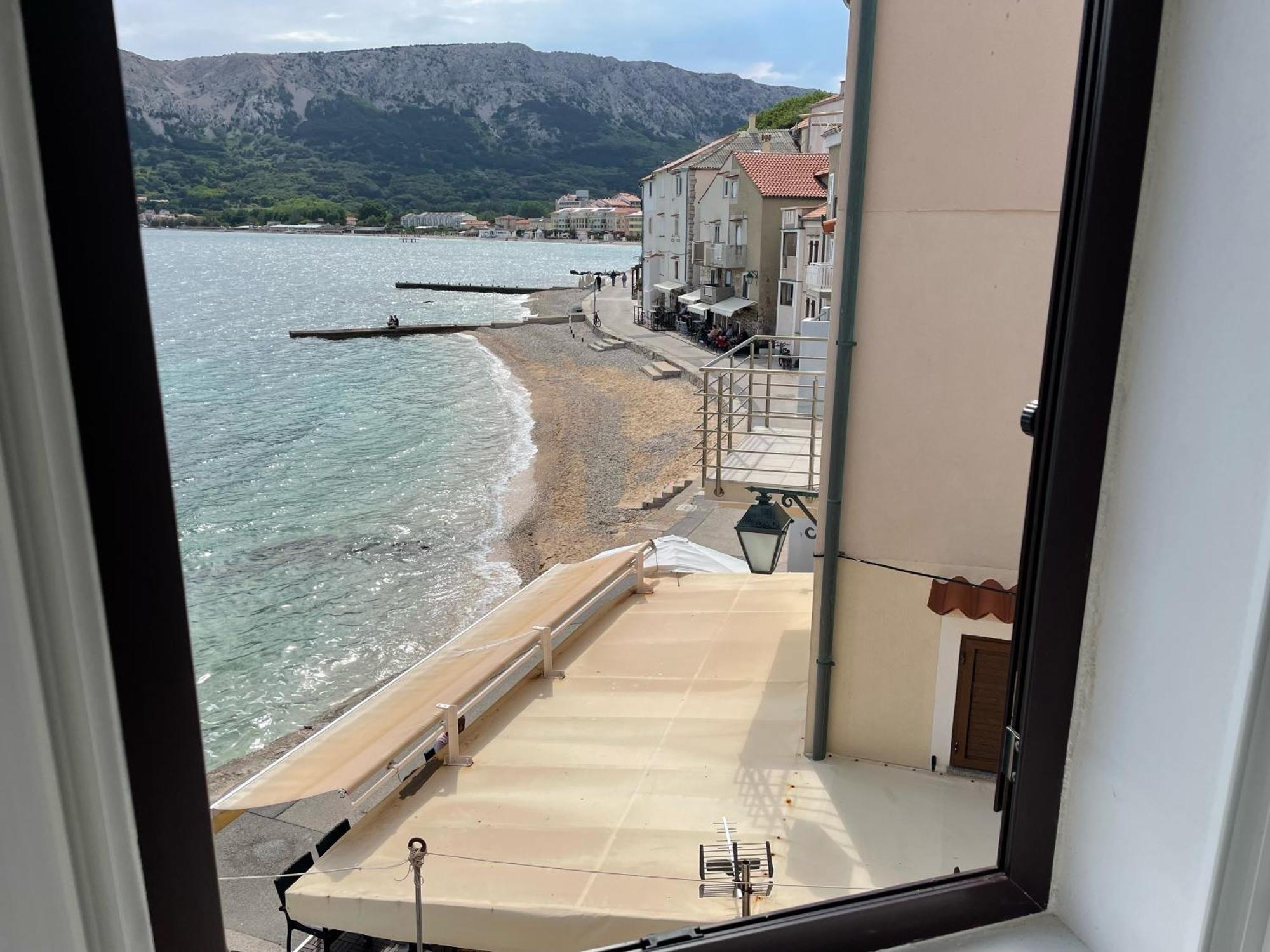 Vali Apartment Baska  Exterior photo